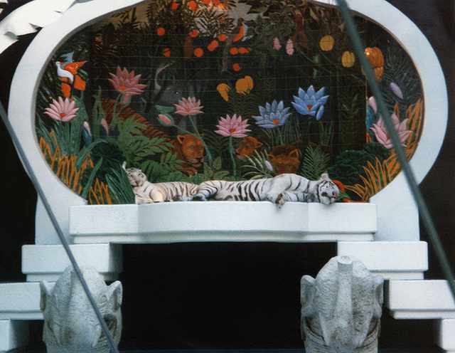 White Tigers at the Mirage Hotel in Las Vegas, 1992