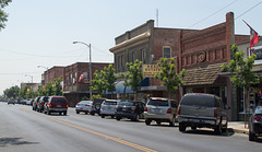 Reedley, CA downtown (0607)