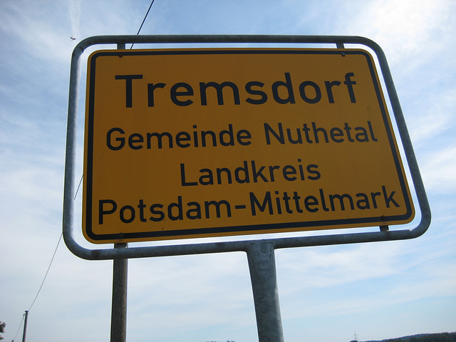 Ortseingang Bike - Tremsdorf