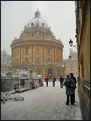 snow in Radcliffe Square