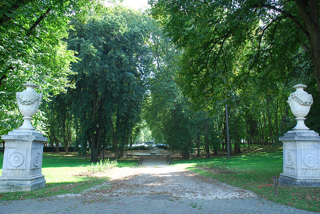 BESANCON: le parc Chamars.
