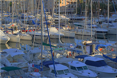FREJUS: Bateaux dans le port de Port-Fréjus.