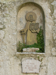 SAINT-PAUL: Une statue réalisé par: G. Mancini