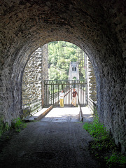 Tunnel du viaduc des pierres noires.