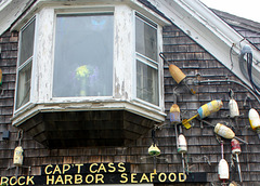Cap't Cass Rock Harbor Seafood