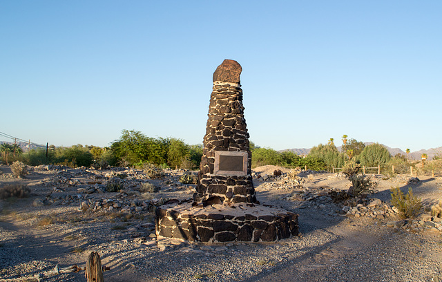 Ehrenberg, AZ: Pioneer Cemetery (0737)