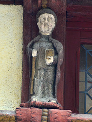 Dinan 2014 – Wooden ﬁgurines on the Rue de l'Horloge
