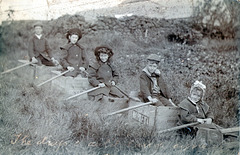 the Hay children at Finzean