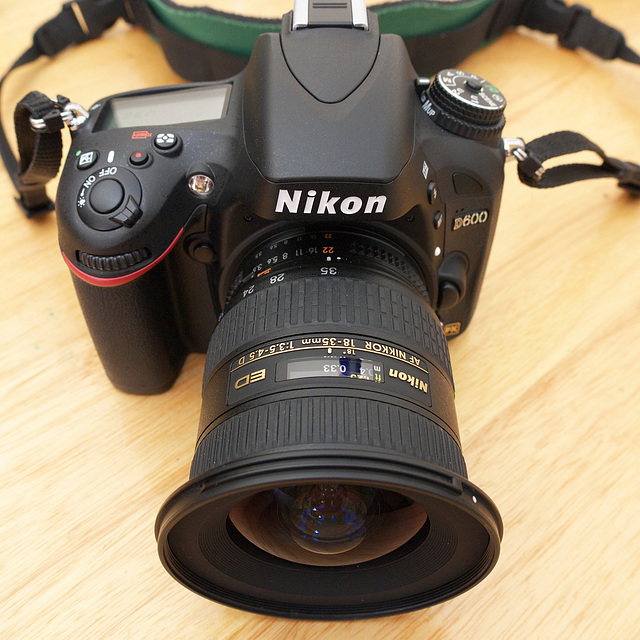 Nikon D600 + Nikkor 18-35mm f3.5-4.5D