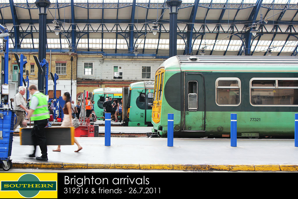 Brighton arrivals 319 216 et al - 26.7.2011