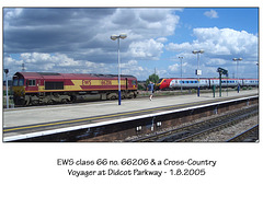 EWS 66206 & Voyager at Didcot Parkway 1 8 05