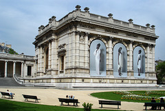 Musée Galliéra, Paris
