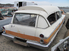 1960 Pontiac Bonneville Superior Ambulance