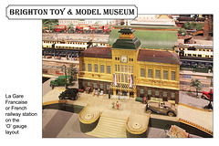Brighton Toy & Model Museum - 'O' gauge layout - French station - 2.4.2013