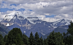 Mount Robson 00 20110813
