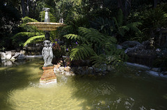 MONACO: Fontaine du jardin Saint-Martin.