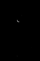 FREJUS: Passage de Jupiter (en haut), Vénus (en bas), Aldebaran (en bas à droite) près de la Lune.