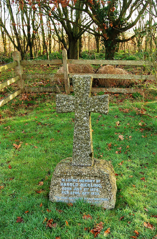 Frostenden Churchyard. Hickling Memorial (2)