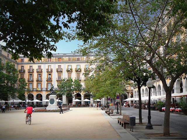 Plaça de la Independència - Girona