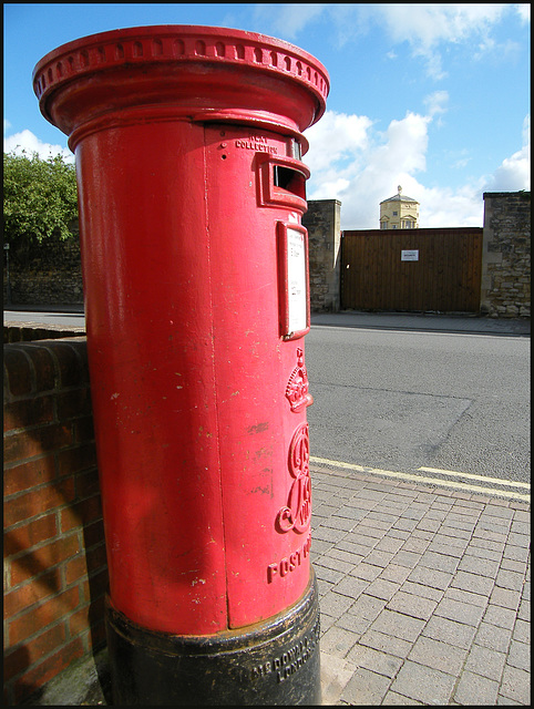 Jericho post box