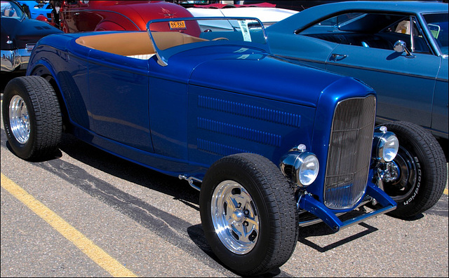 1932 Ford 01 20120804