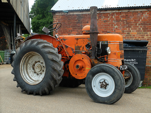 Field-Marshall Tractor - 22 September 2013