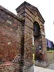 maze hill gate to greenwich park, london