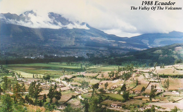 1988 Ecuador Valley of the Volcanos