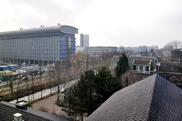 View of the old Pathology and new Research building of Leiden University Medical Centre