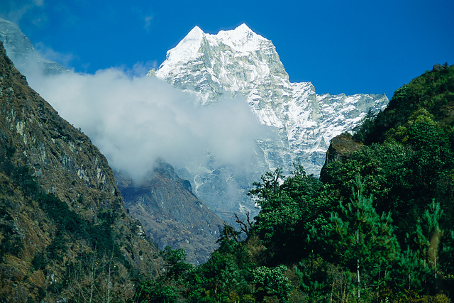 Proper Himalayan peak