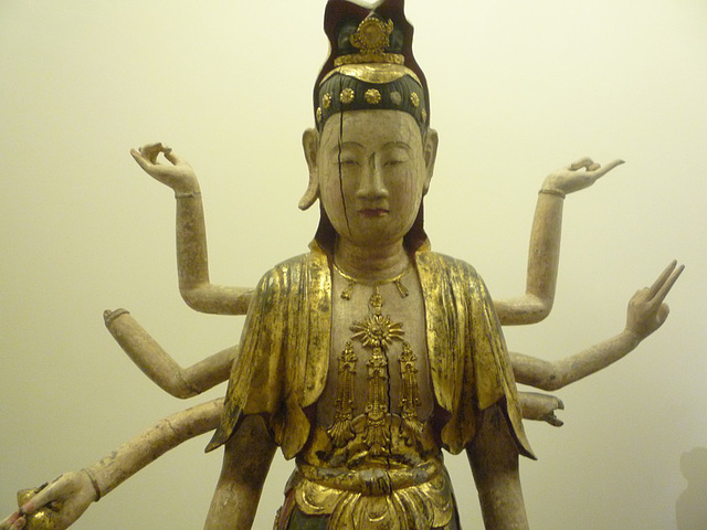 Buda de ocho brazos hindú