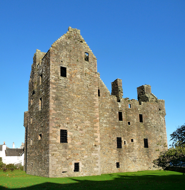 Kirkcudbright- MacLellan's Castle