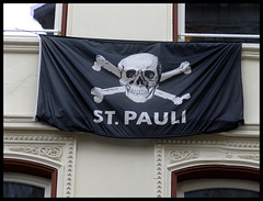 St. Pauli - Totenkopf - Flagge
