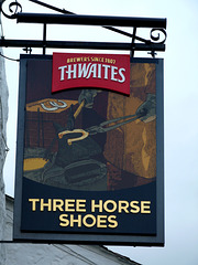 ' Three Horse Shoes'