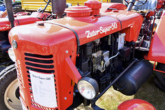 Oldtimerfestival Ravels 2013 – Zetor Super 50 tractor