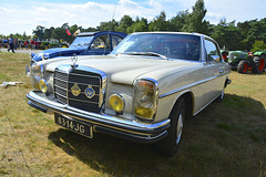 Oldtimerfestival Ravels 2013 – 1969 Mercedes-Benz 250 CE Automatic