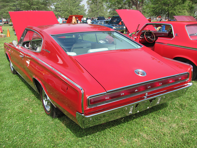 1966 Dodge Hemi Charger (clone)