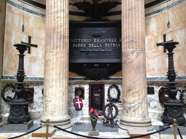 The tomb of Victor Emanuele, unifier of Italy.