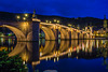 Heidelberg, Alte Brücke zur Blauen Stunde (165°)