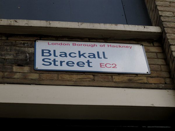 Blackall Street, EC2