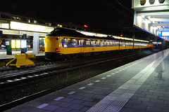 Koploper 4243 at Leiden Centraal station