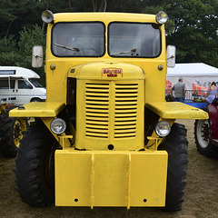 Oldtimerfestival Ravels 2013 – Saviem tractor