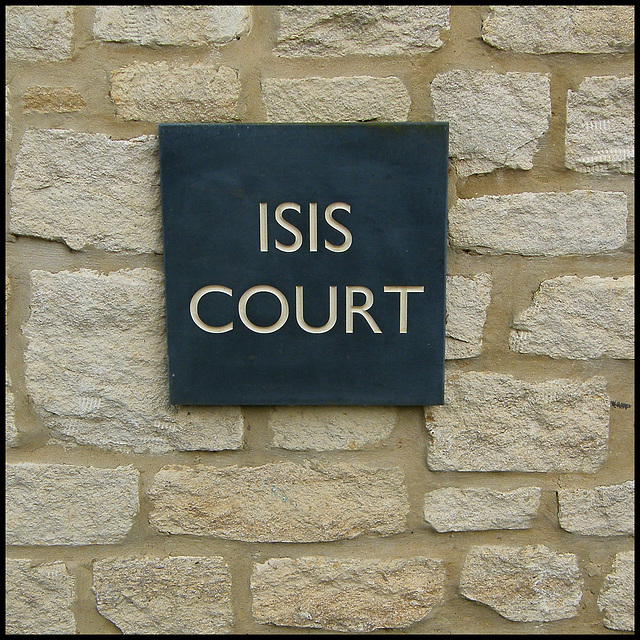 Isis Court street sign