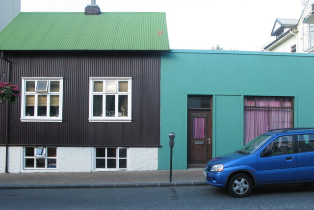 Bleu, bleu vert, vert.... (Reykjavik, Islande)