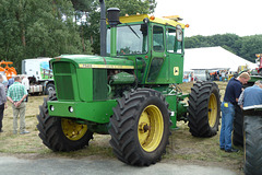 Oldtimerfestival Ravels 2013 – John Deer 7520 tractor