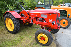 Oldtimerfestival Ravels 2013 – Hanomag R.228 tractor