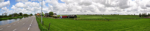 Panorama of the Stompwijkse Vaart, Stompwijkseweg and Drooggemaakte Grote Polder