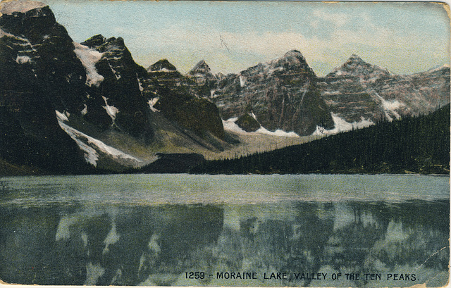 Moraine Lake, Valley of the Ten Peaks