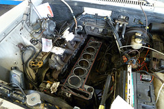 A new head gasket for a Mercedes-Benz M180 engine