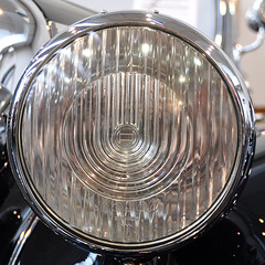 Techno Classica 2011 – Bosch headlight